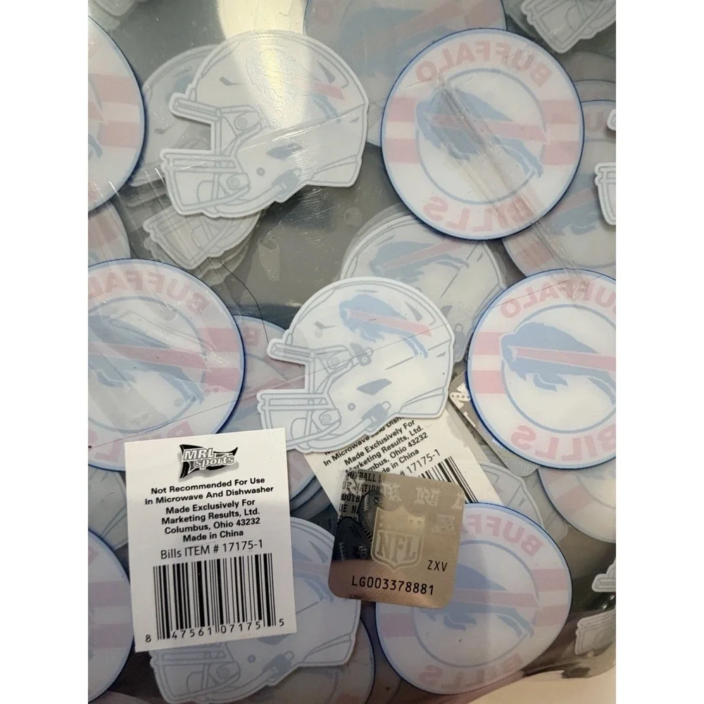 NFL Buffalo Bills Official Licensed Plastic Plates 12 Pk Brand New